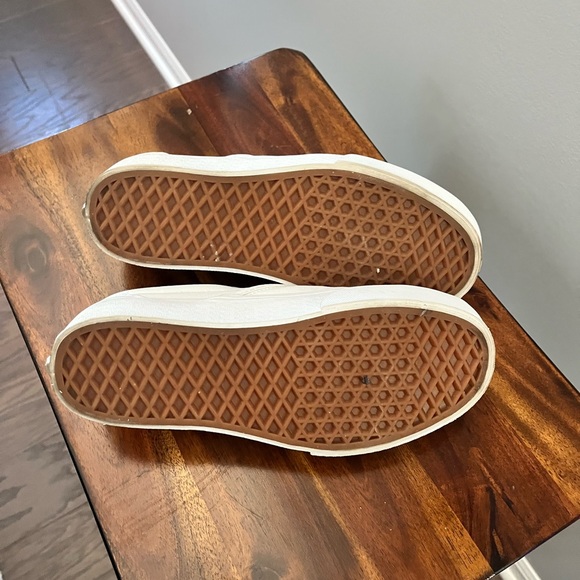 Vans White Slip-On Sneakers - Picture 5 of 7